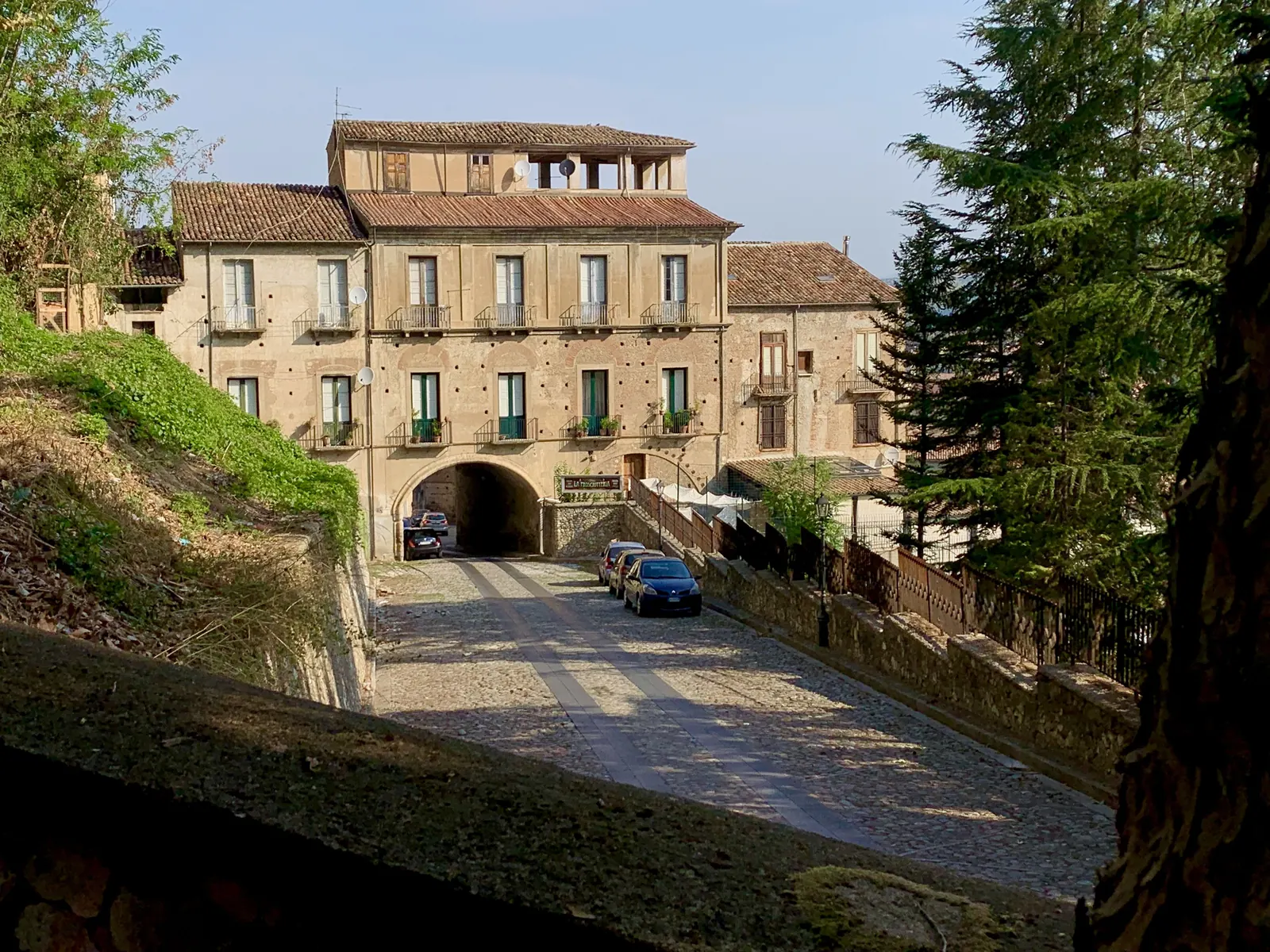 Foto: Archi di Ciaccio, Piazza Archi di Ciaccio